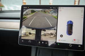 Wheels Reviews 2022 Tesla Model 3 Deep Blue Metallic Australia Detail Infotainment Reverse Camera S Rawlings